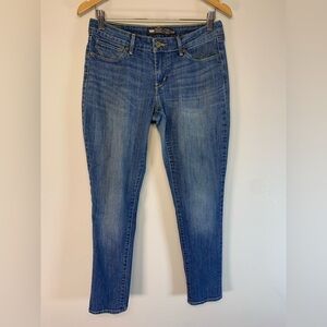 Levi's Bold Curve Modern Rise Skinny Jeans - Size 8/29